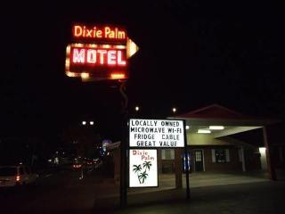 Dixie Palm Motel St. George Buitenkant foto